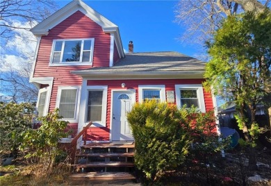 Beach Home Sale Pending in Warwick, Rhode Island