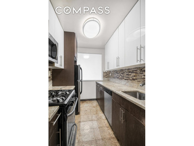 Beach Condo For Sale in New York, New York