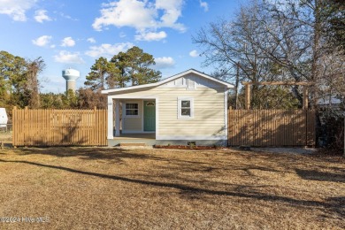 Beach Home For Sale in Morehead City, North Carolina