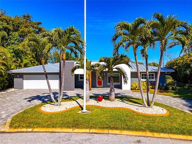 Beach Home For Sale in Sarasota, Florida