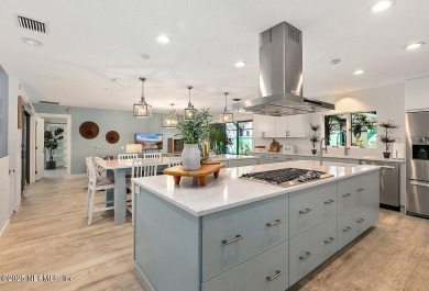 Beach Home For Sale in Ponte Vedra Beach, Florida