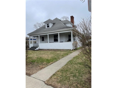 Beach Home Sale Pending in East Providence, Rhode Island