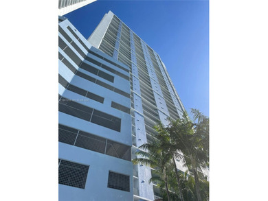 Beach Condo For Sale in Miami, Florida
