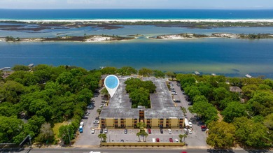 Beach Condo For Sale in Mary Esther, Florida