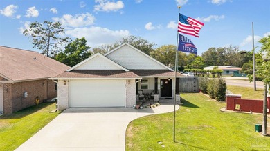 Beach Home For Sale in Pensacola, Florida