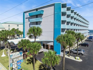 Beach Condo For Sale in Daytona Beach, Florida