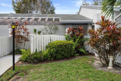 Beach Townhome/Townhouse For Sale in Greenacres, Florida