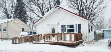 Beach Home Sale Pending in Willoughby, Ohio