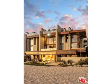 Beach Condo For Sale in Marina Del Rey, California