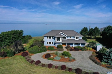 Beach Home Sale Pending in Port Angeles, Washington