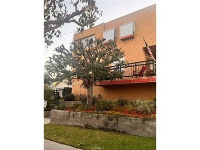 Beach Townhome/Townhouse For Sale in San Pedro, California