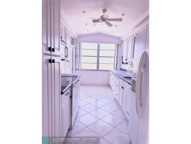 Beach Condo For Sale in North Miami Beach, Florida