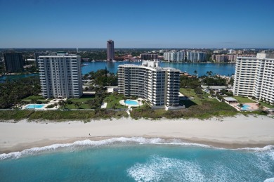 Beach Condo For Sale in Boca Raton, Florida