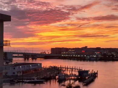 Beach Condo For Sale in Treasure Island, Florida