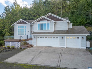 Beach Home For Sale in Sequim, Washington