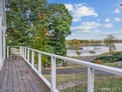 Beach Home For Sale in Greenwich, Connecticut