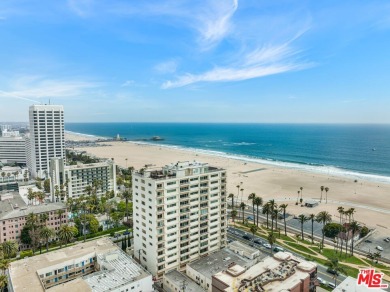 Beach Condo For Sale in Santa Monica, California