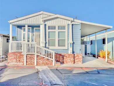 Beach Home For Sale in Huntington Beach, California