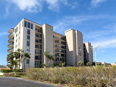 Beach Condo For Sale in South Pasadena, Florida