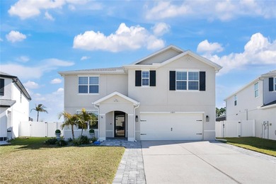 Beach Home For Sale in Bradenton, Florida