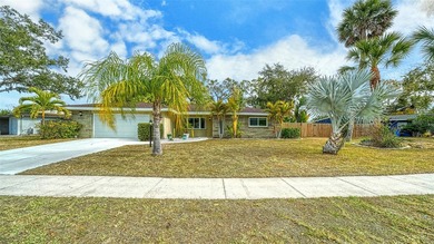 Beach Home Sale Pending in Sarasota, Florida