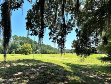 Beach Lot Active Under Contract in Beaufort, South Carolina
