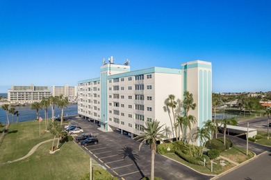 Beach Condo For Sale in Largo, Florida