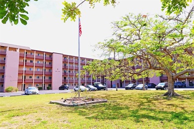 Beach Condo For Sale in Bradenton, Florida