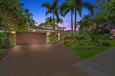 Beach Home For Sale in Boca Raton, Florida