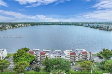 Beach Condo For Sale in Oakland Park, Florida