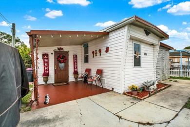 Beach Home For Sale in Hudson, Florida