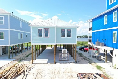 Beach Home For Sale in Gulf Shores, Alabama