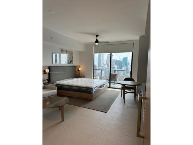 Beach Condo For Sale in Miami, Florida