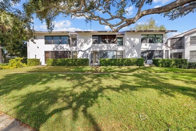 Beach Condo For Sale in Safety Harbor, Florida