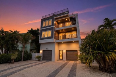Beach Home For Sale in Bradenton Beach, Florida