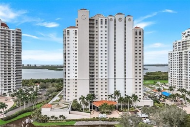 Beach Condo For Sale in Bonita Springs, Florida