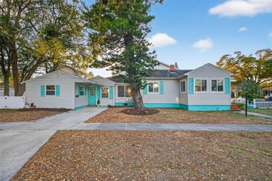 Beach Townhome/Townhouse Sale Pending in St. Petersburg, Florida