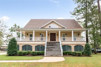 Beach Home For Sale in Mobile, Alabama