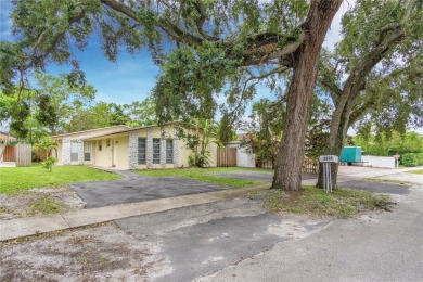 Beach Townhome/Townhouse For Sale in Hollywood, Florida