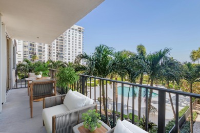 Beach Condo For Sale in West Palm Beach, Florida