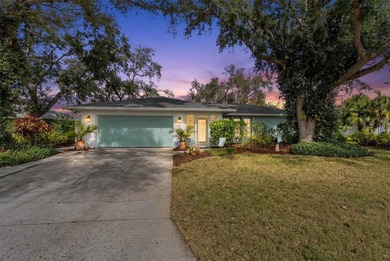Beach Home Sale Pending in Bradenton, Florida