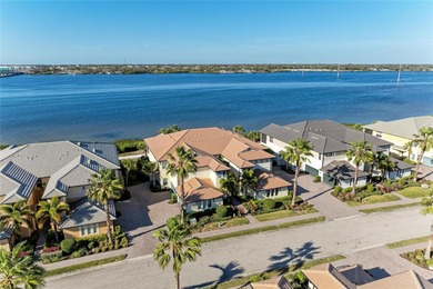 Beach Condo For Sale in Bradenton, Florida