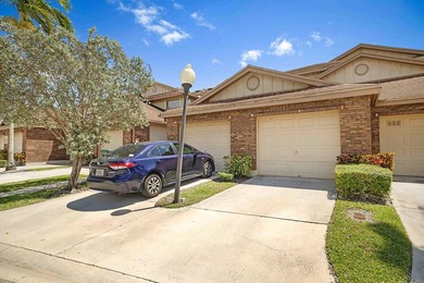 Beach Condo For Sale in Greenacres, Florida