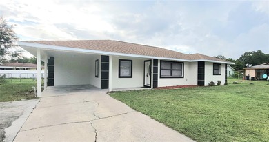 Beach Home For Sale in Bradenton, Florida