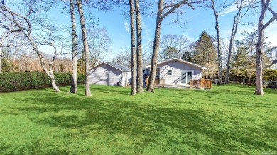 Beach Home For Sale in Hampton Bays, New York