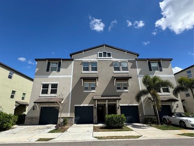 Beach Townhome/Townhouse For Sale in Tampa, Florida