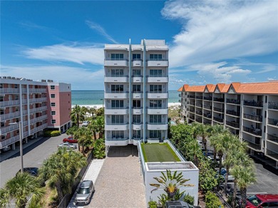 Beach Condo For Sale in St Pete Beach, Florida