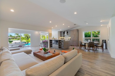 Beach Townhome/Townhouse For Sale in Wellington, Florida