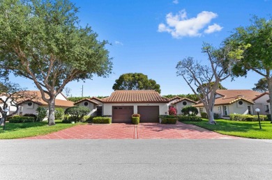 Beach Home For Sale in Delray Beach, Florida