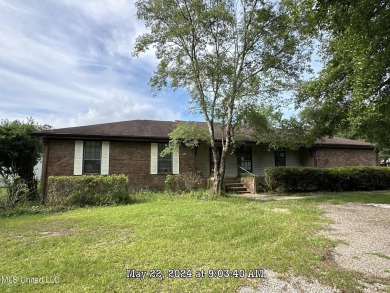 Beach Home For Sale in Moss Point, Mississippi